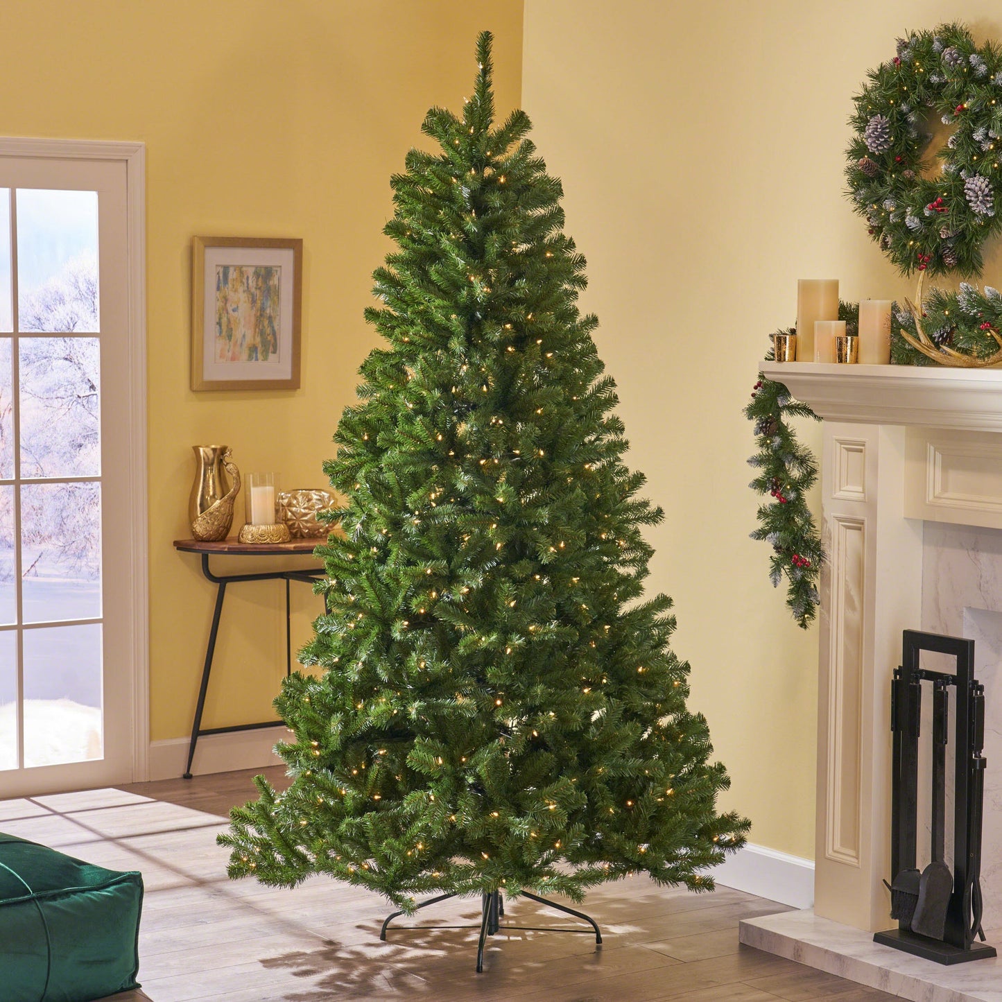 7' Noble Hinged Tree with 500 Clear Lights-UL,Dia:48",1110tips