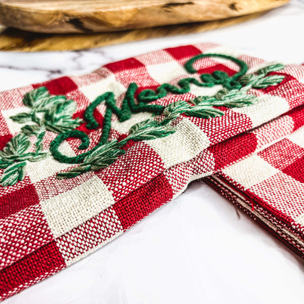 Holiday Charcuterie & Tartan Towel Set