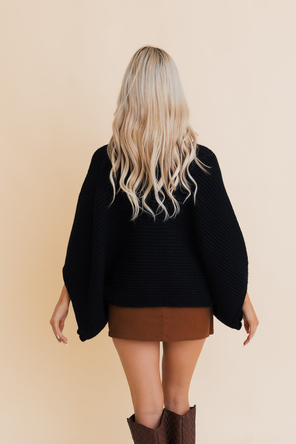 Urban Chic Ribbed Knit Sleeve Poncho