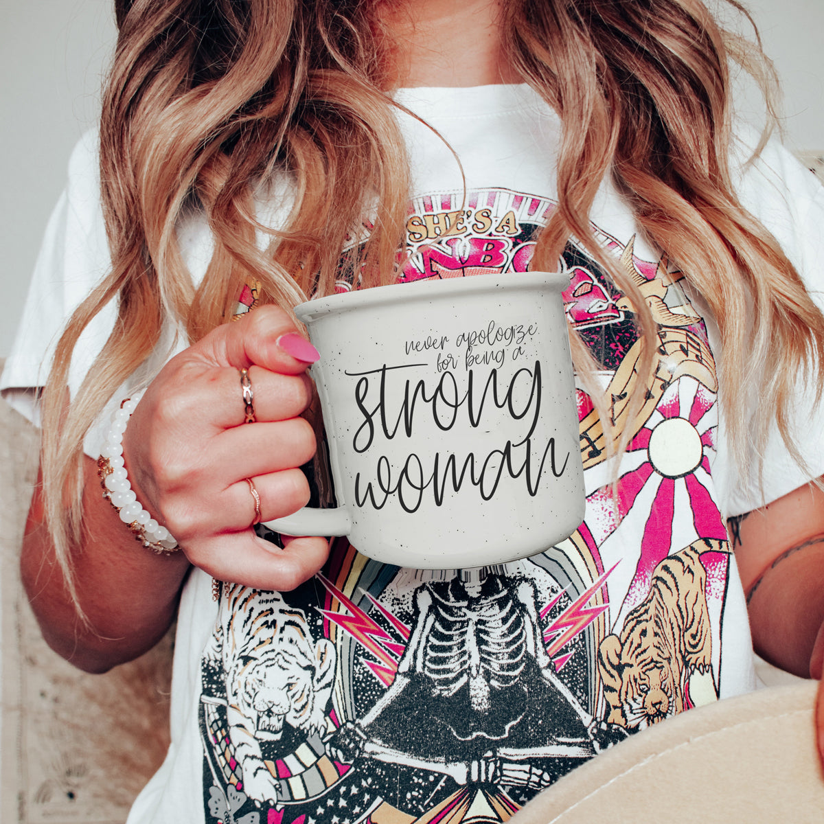 Strong Woman 14.5oz